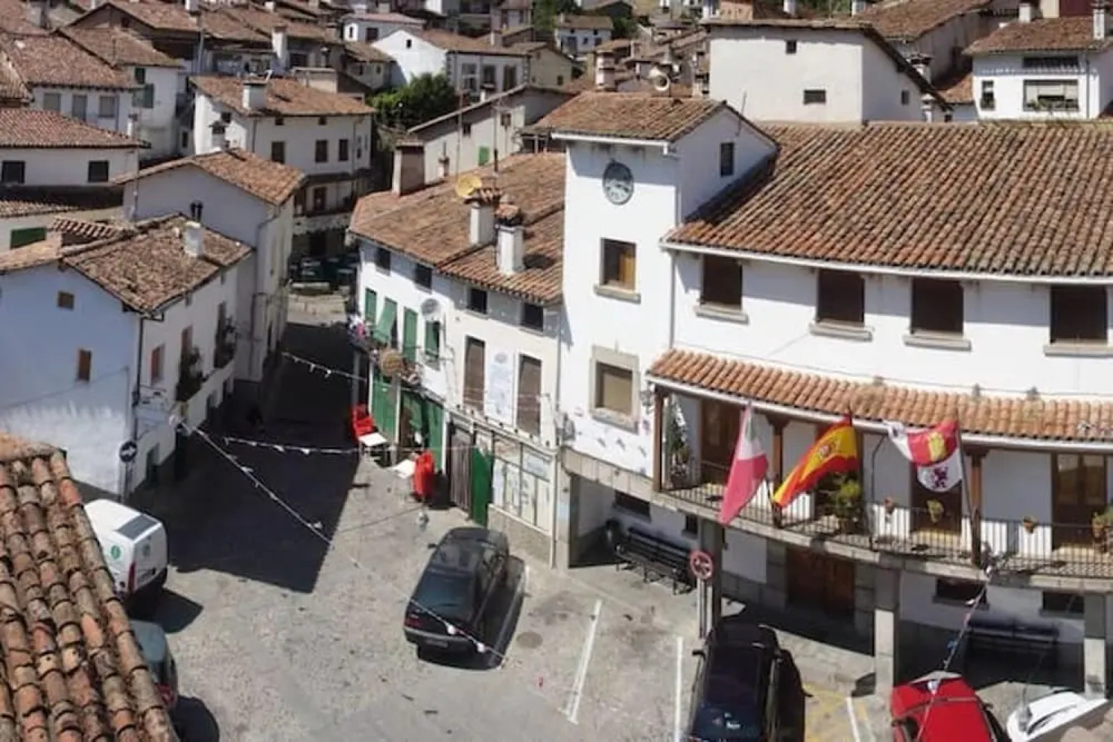 House With 3 Bedrooms in Guisando