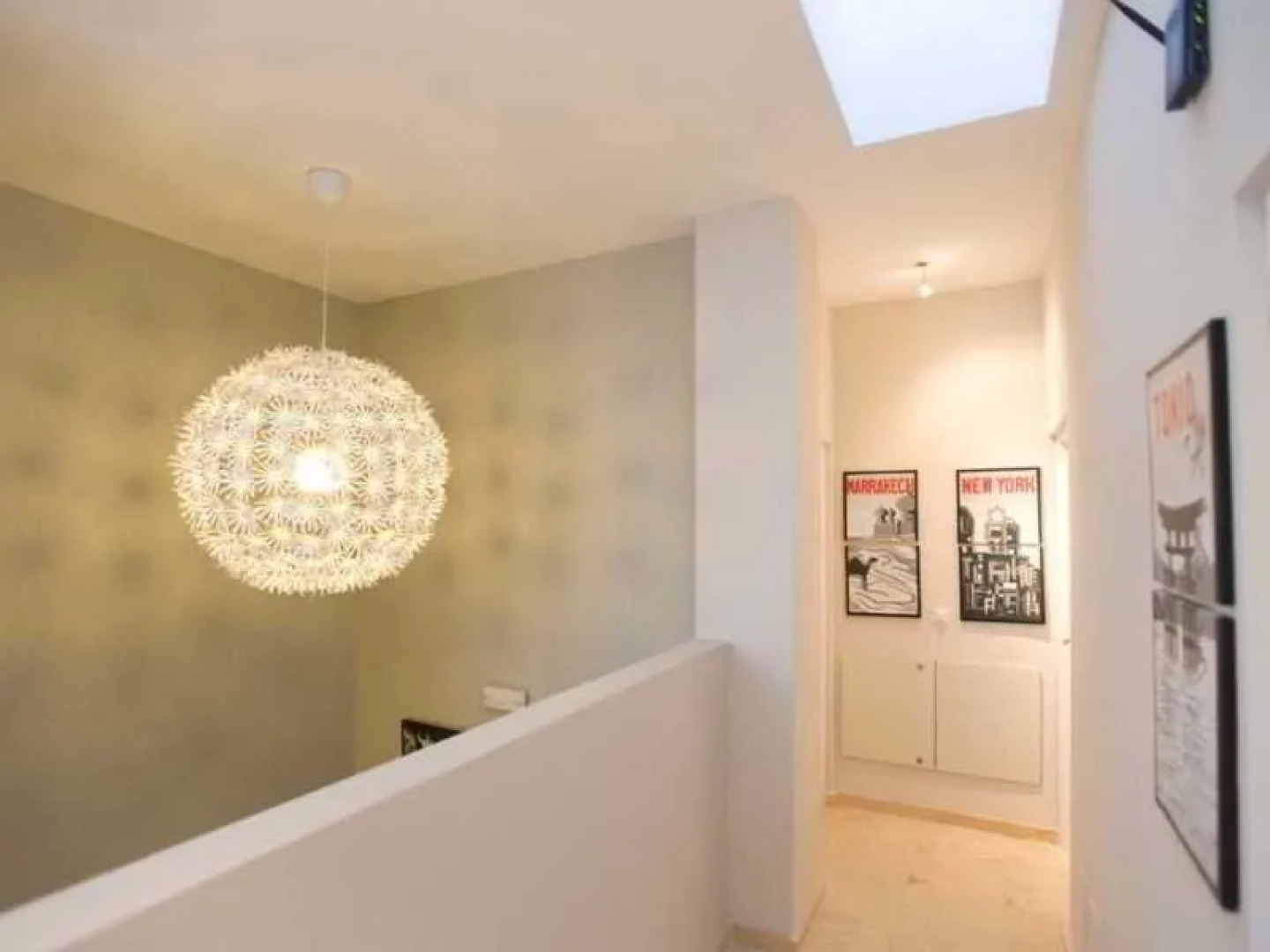 Hospederia Almundo by Alexandra Realty