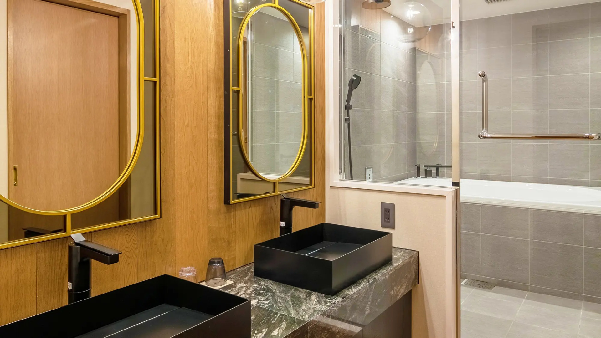 Twin-Line Hotel Karuizawa Japan