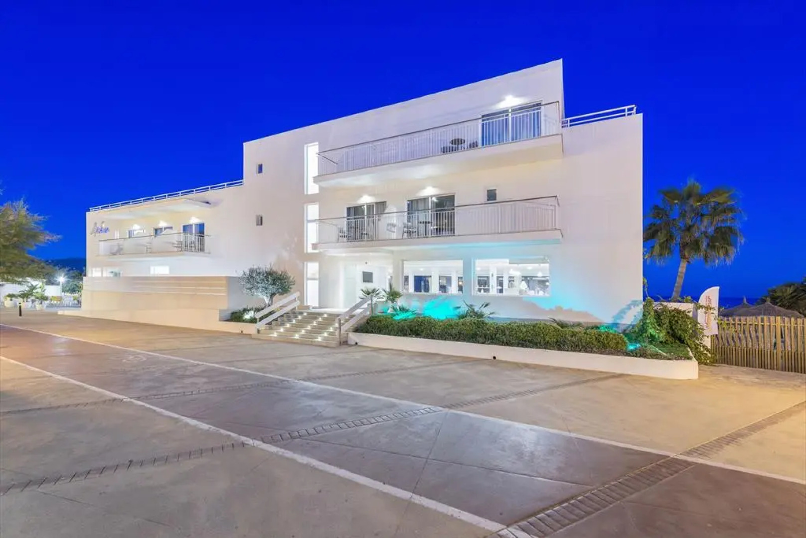 Hotel Atolon & Kaafu Beach Club