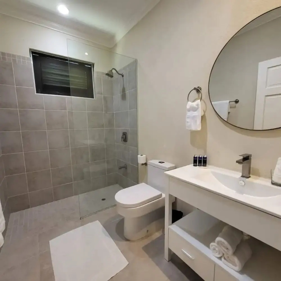 Villa Vuemont - Peaceful 3 Bedroom Villa With Pool