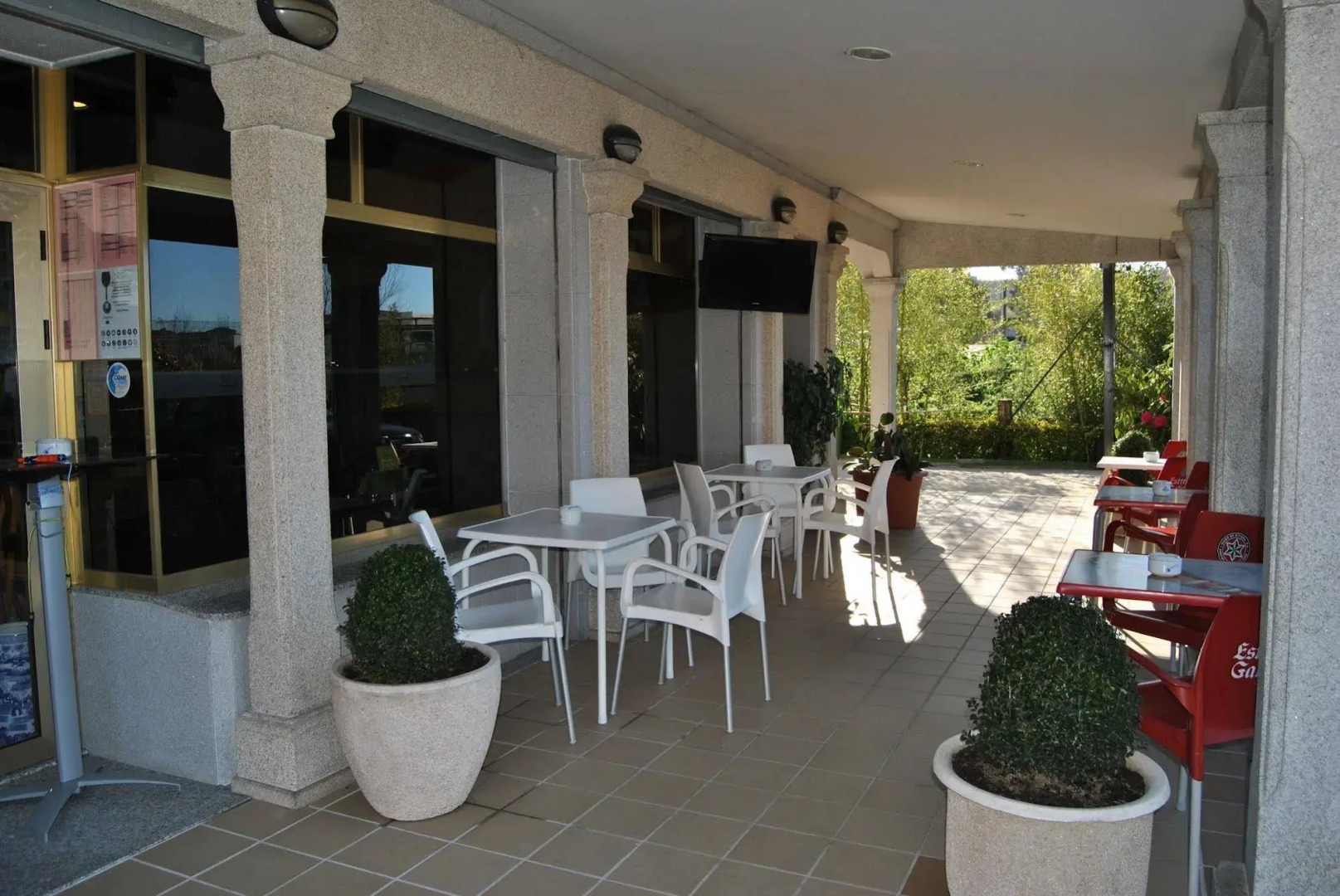 A Marisqueira IA Coruña Airport