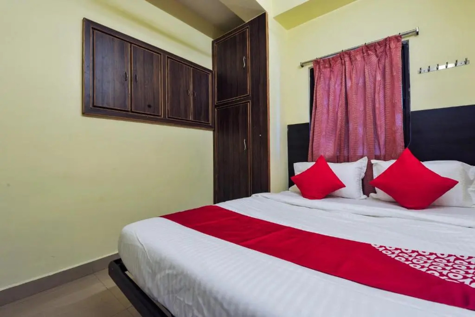 Oyo 23477 New Blue Homes