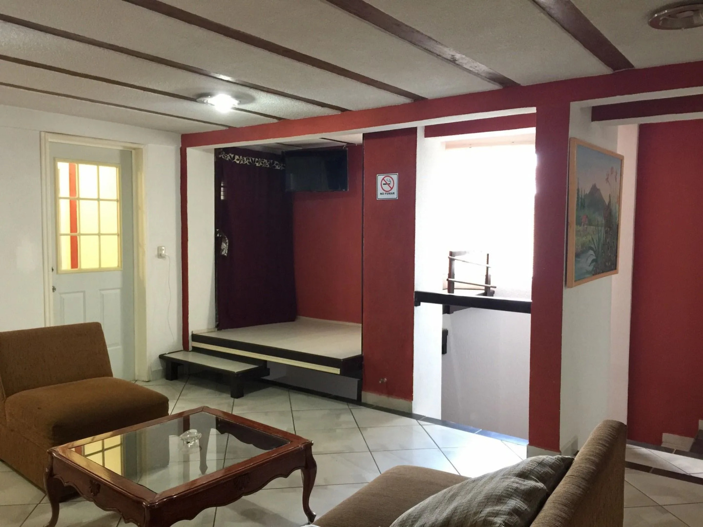 Hotel & Suites Cerro Rojo