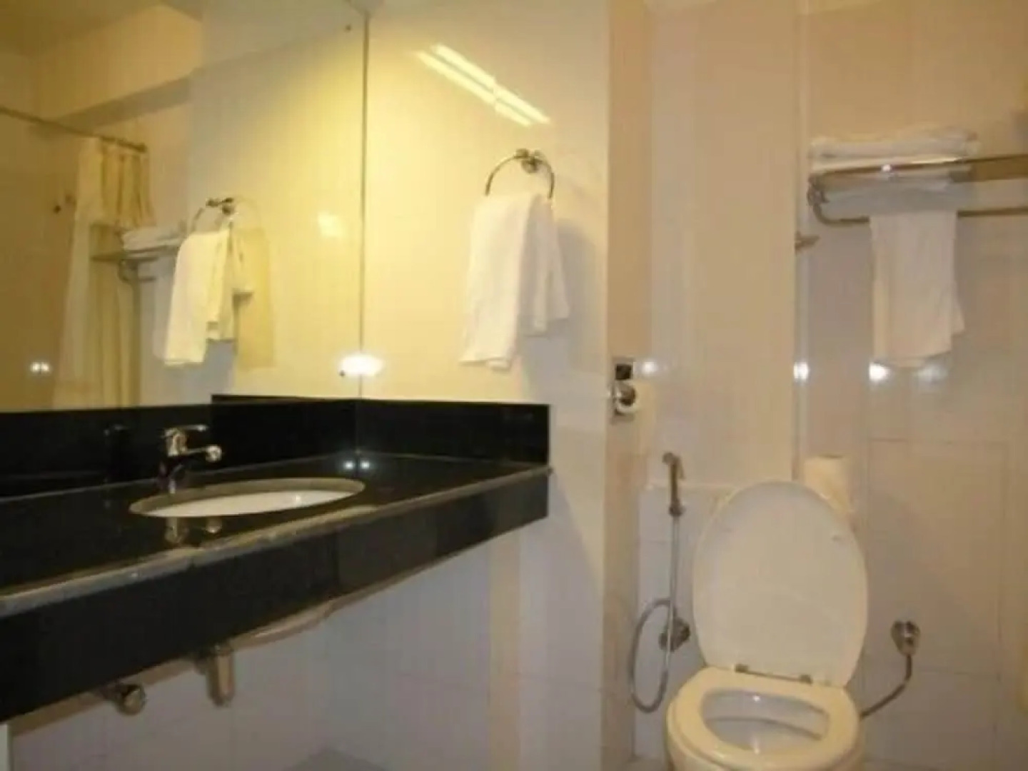 Hotel Phuntsho Pelri