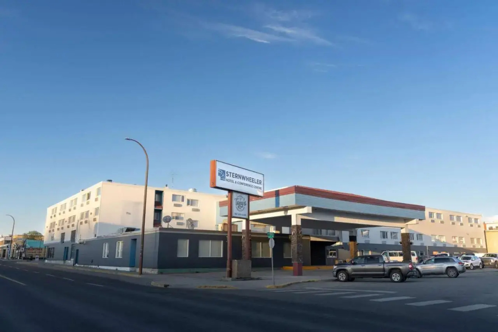 Sternwheeler Hotel & Conference Centre, Trademark by Wyndham