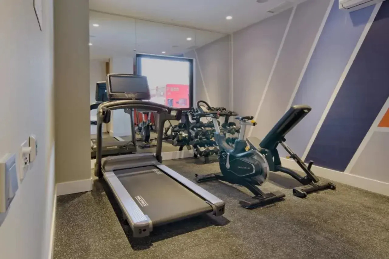 Holiday Inn Express Madrid Airport by IHG