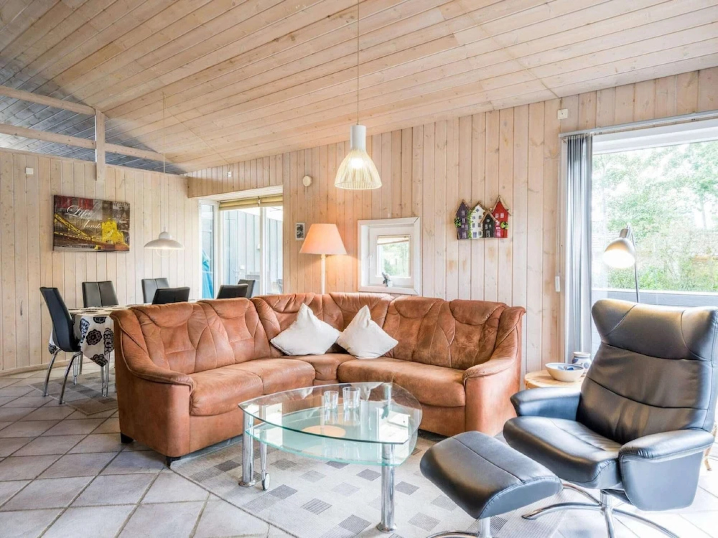 6 Person Holiday Home in Hemmet