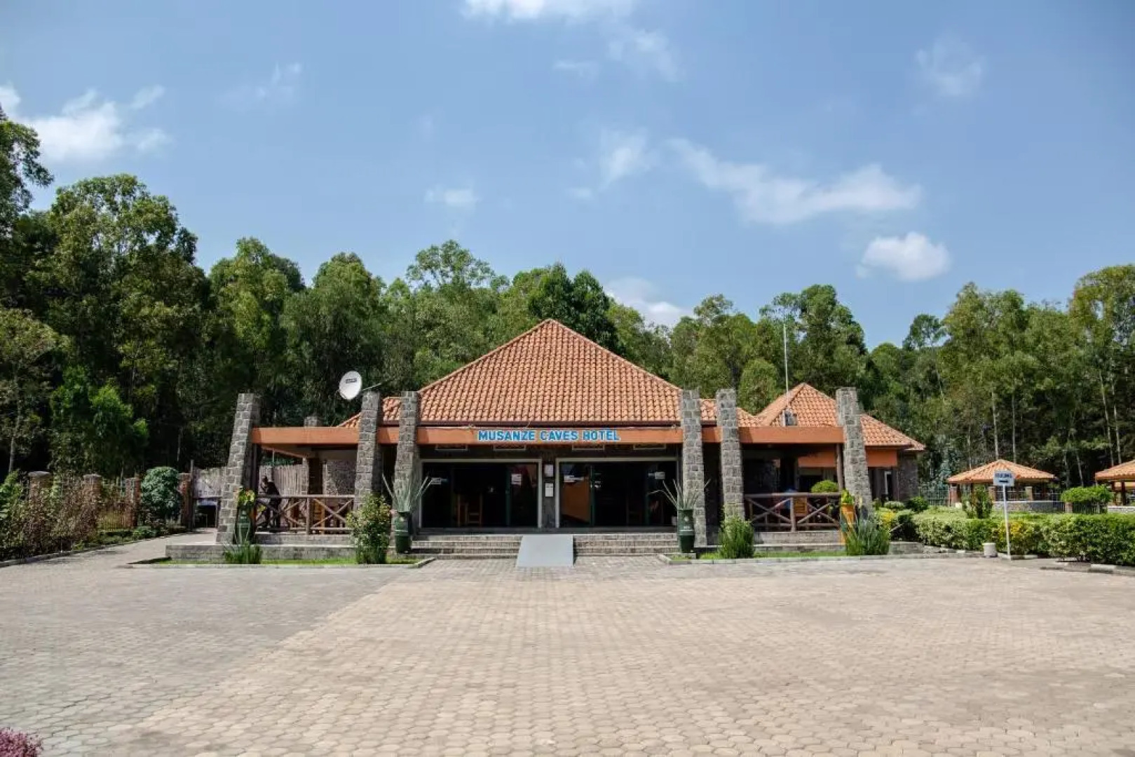 Musanze Caves Hotel