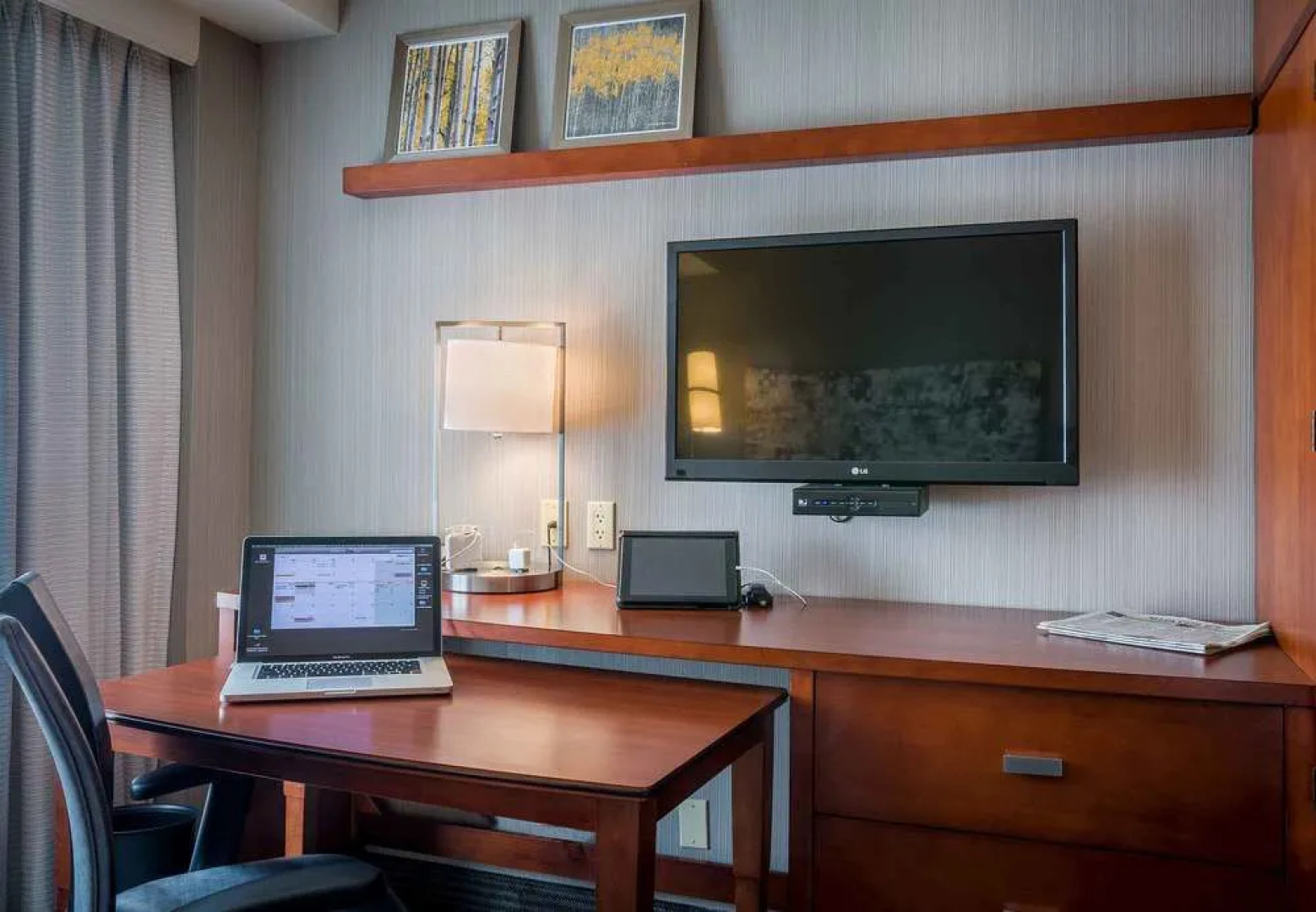 Courtyard Los Angeles Westside