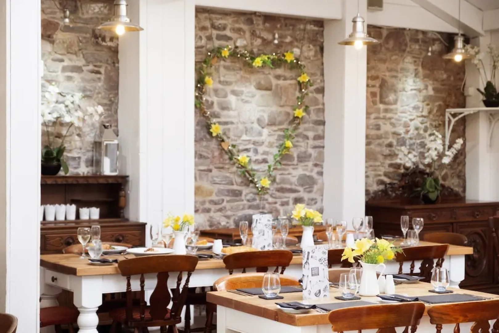 Отель The Kings Arms