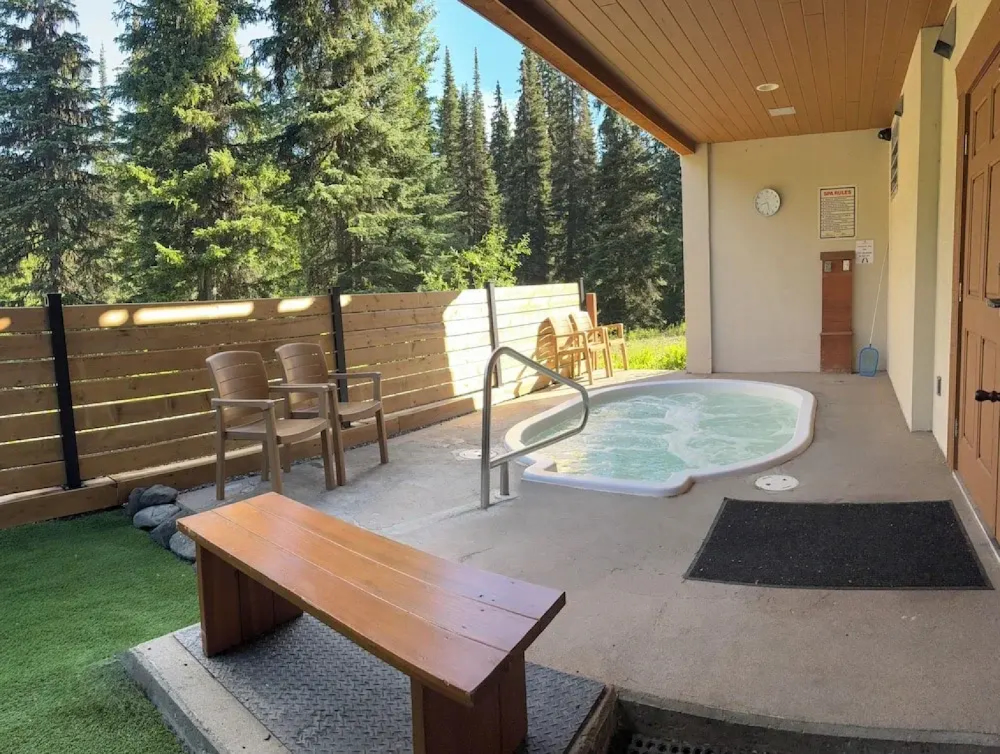 Pinnacle Lodge
