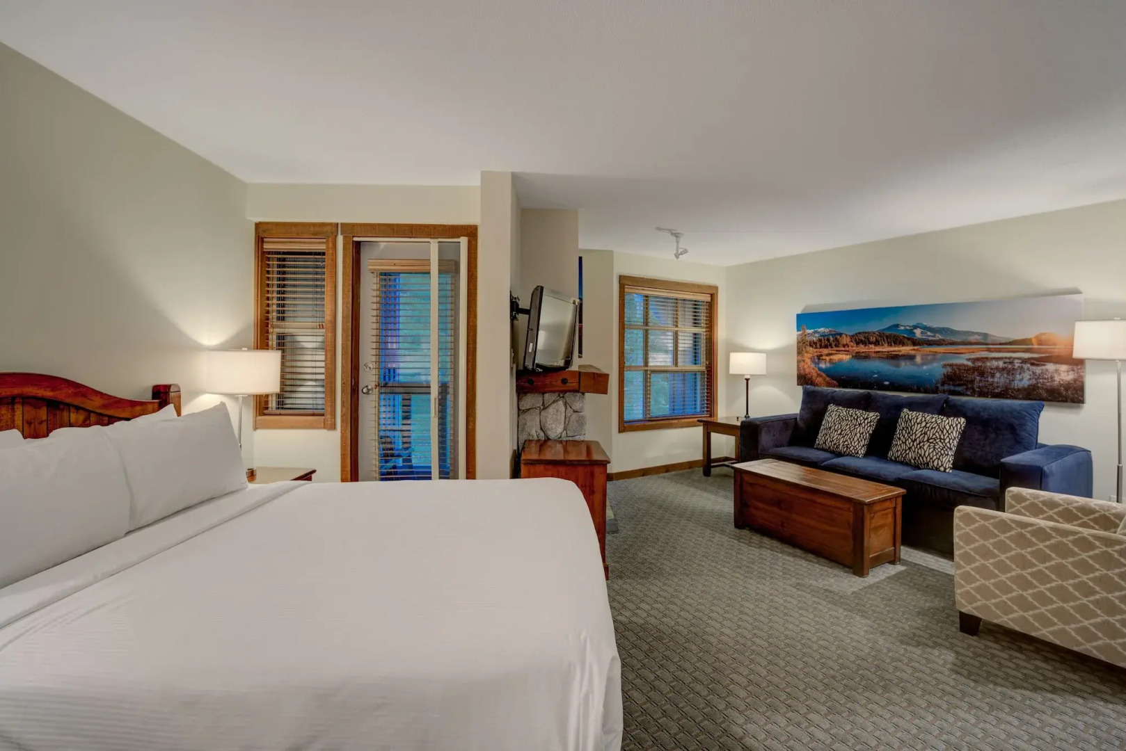 Blackcomb Springs Suites by CLIQUE