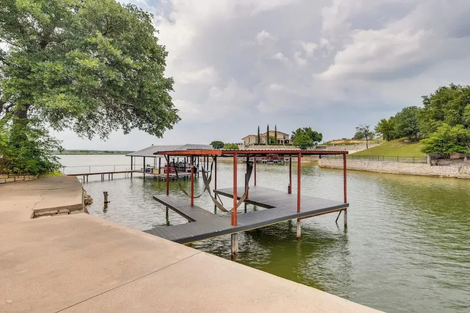 Spacious Lake Granbury Vacation Rental w/ Dock!