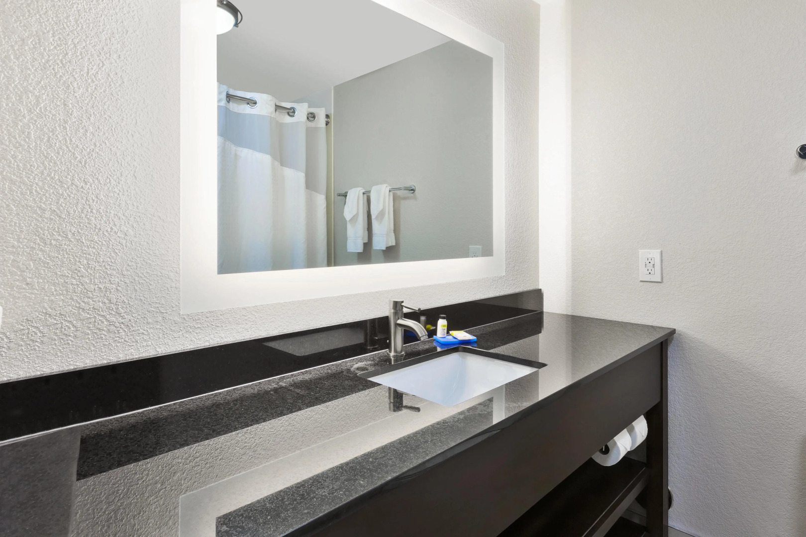 Holiday Inn Express Chillicothe East by IHG