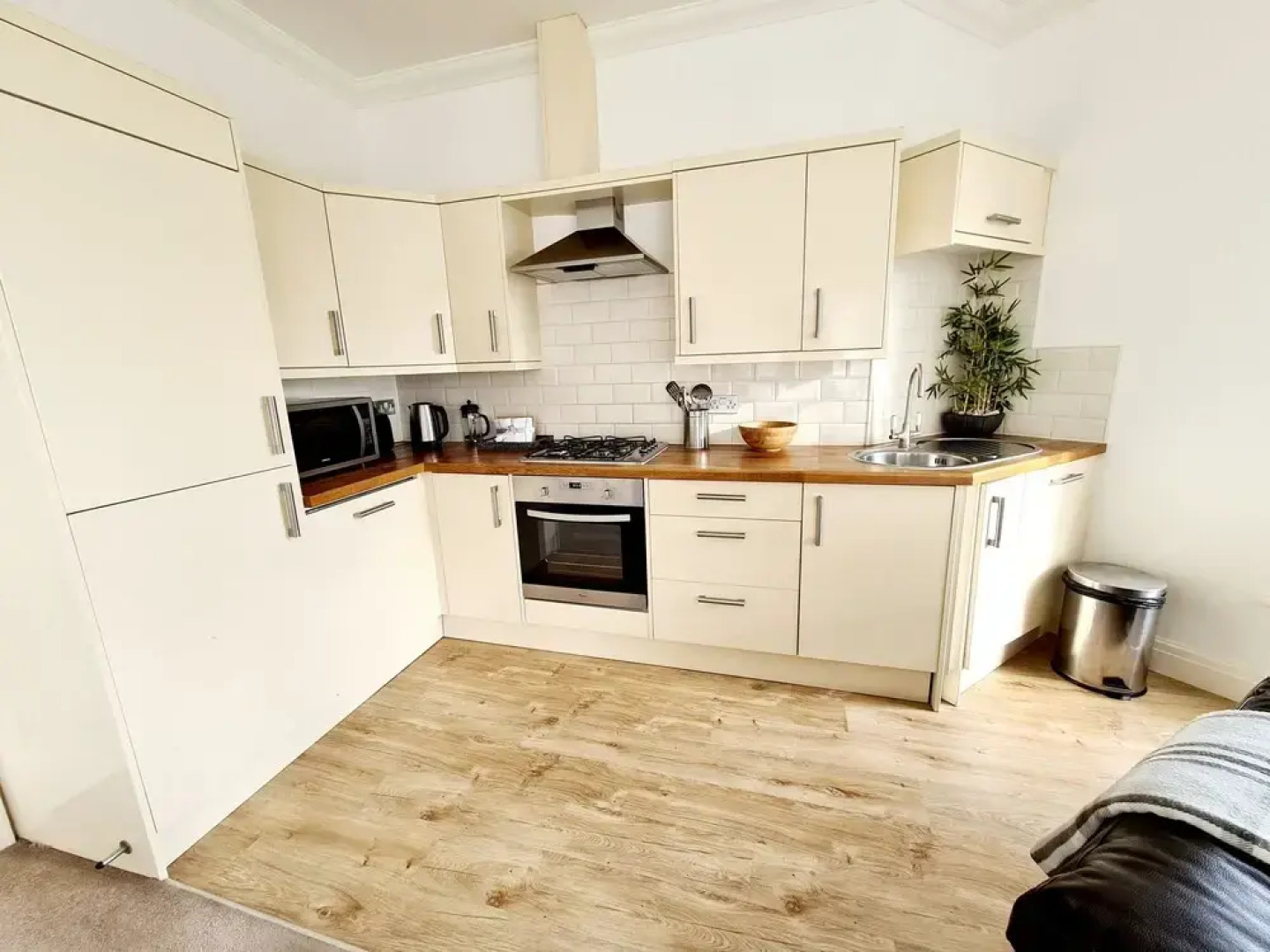 Vitamin Sea - Luxury Beach Apartment - Sleeps 4