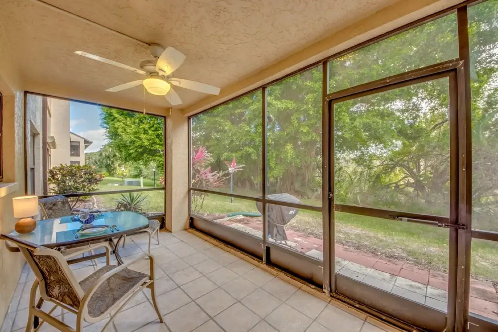 Charter Club Condo - Roelens Vacations