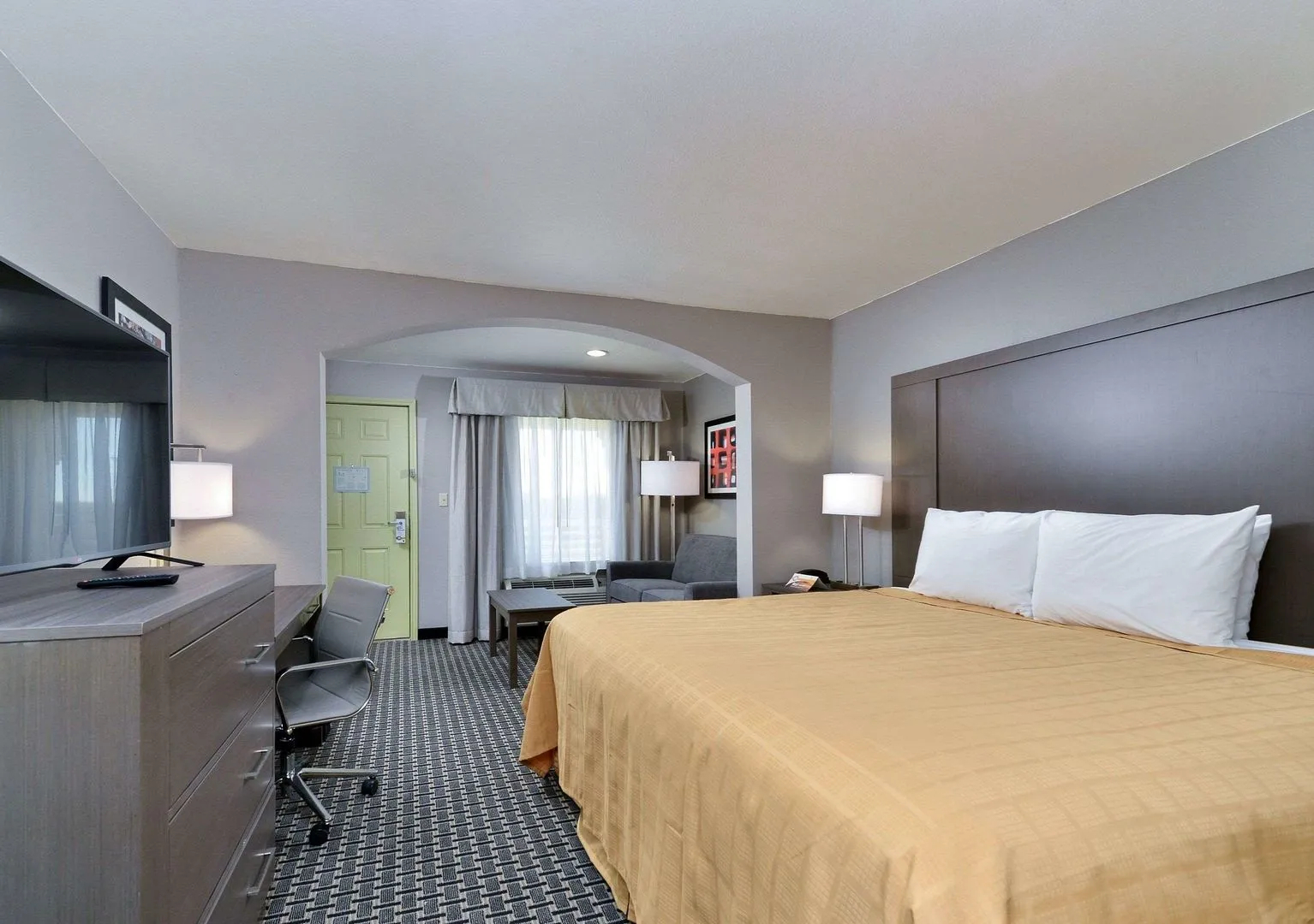 Scottish Inns & Suites