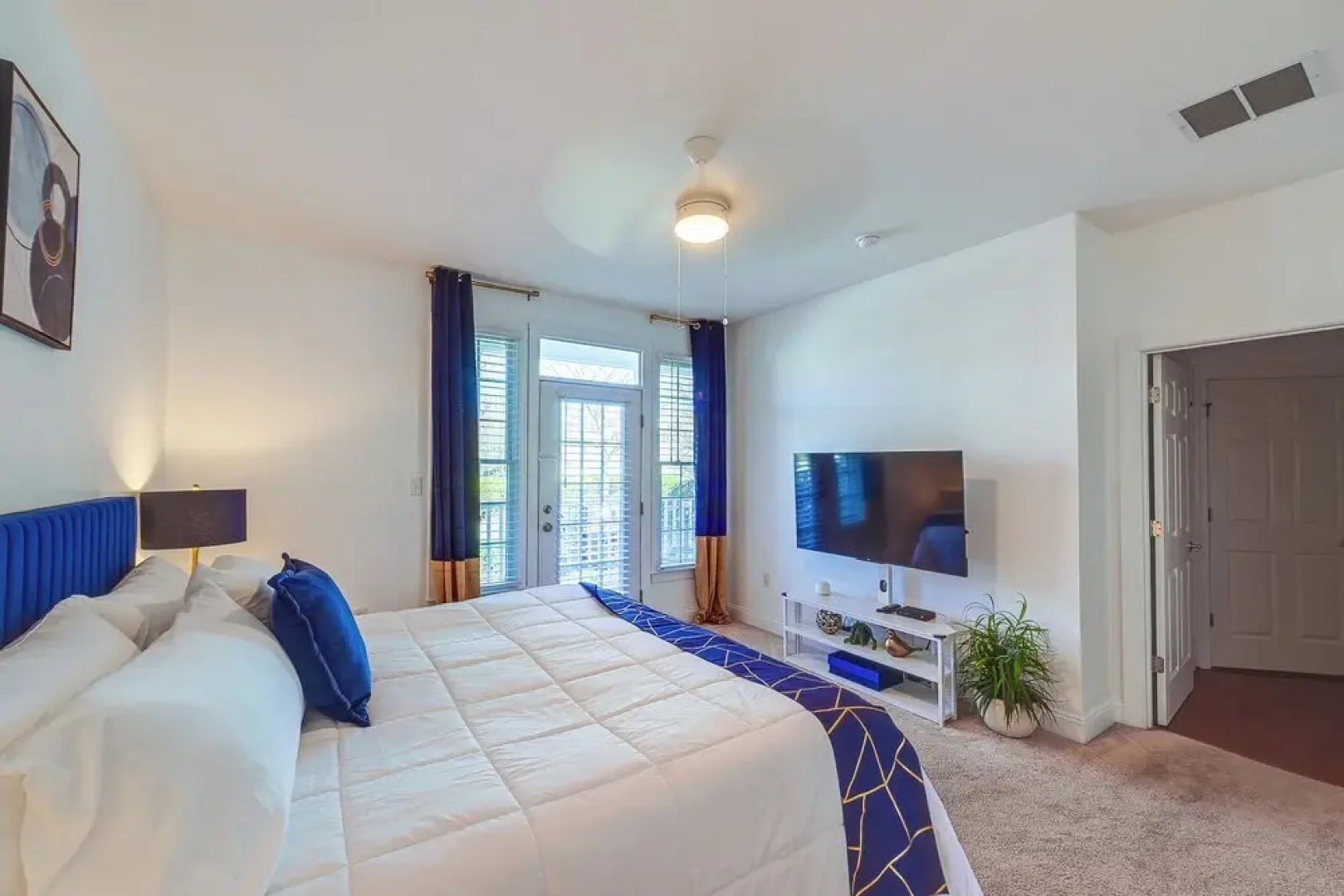 3 Mi to Beach: Ocean View Getaway w/ Pool Access