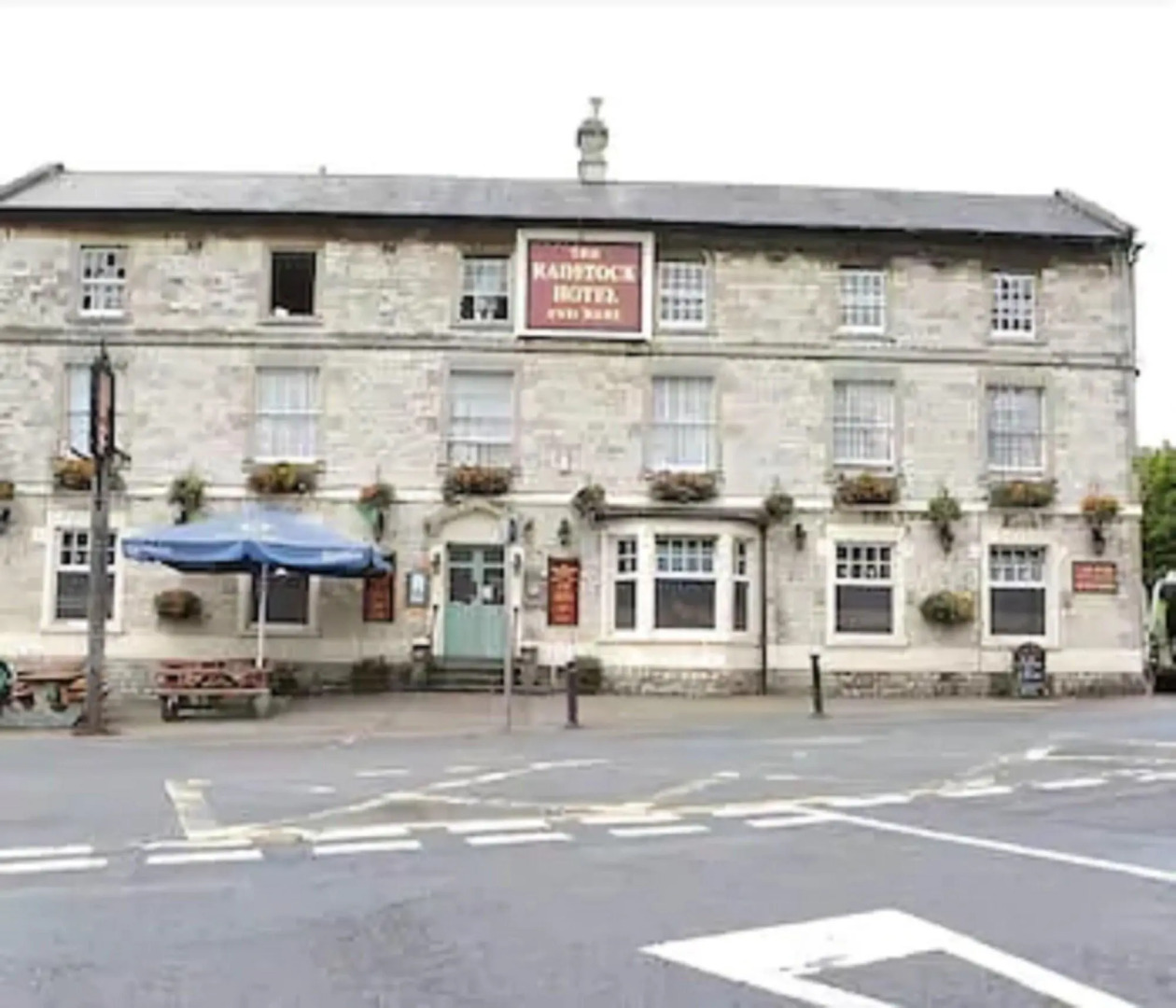 Radstock Hotel – RelaxInnz