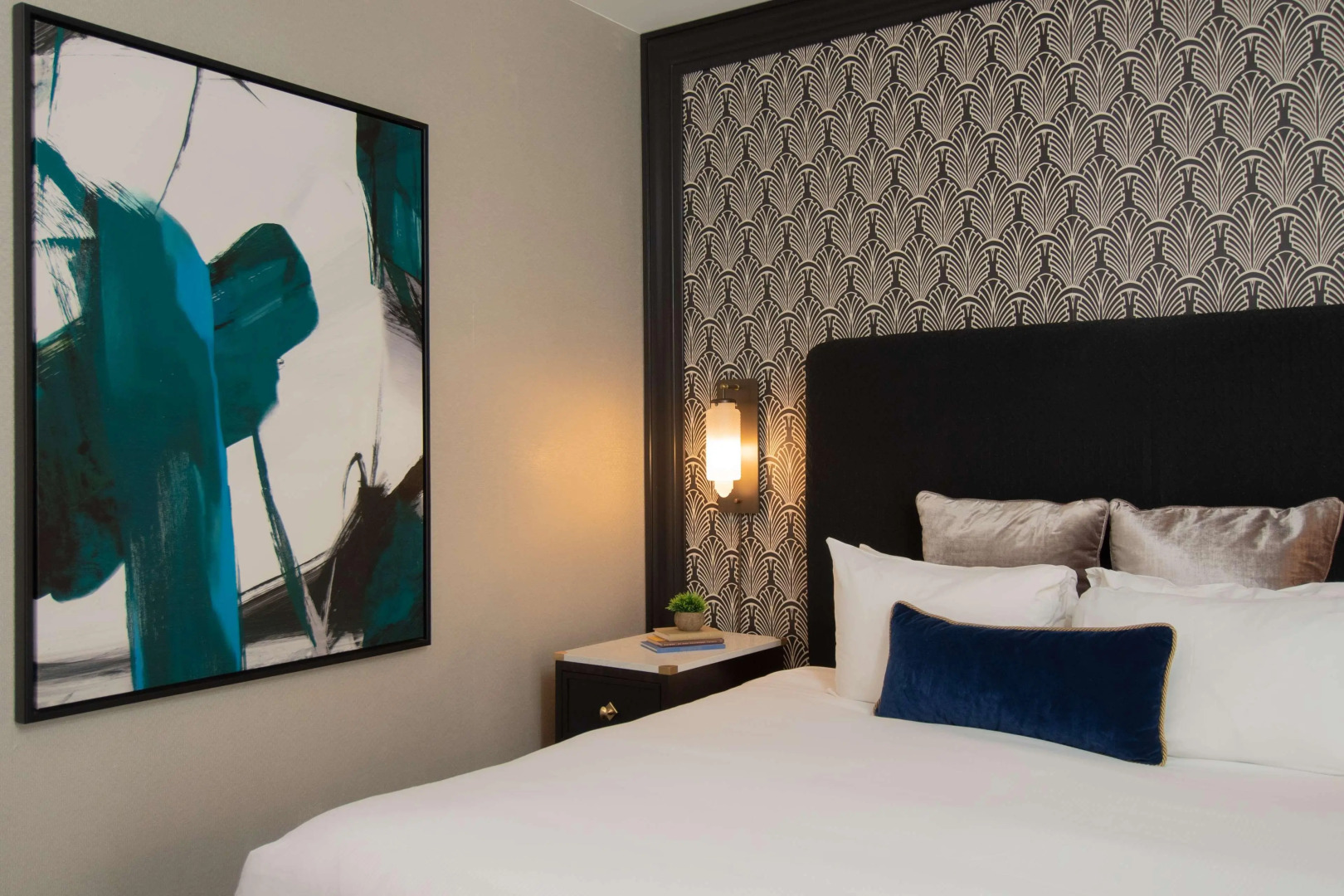 The Allegro Royal Sonesta Hotel Chicago Loop