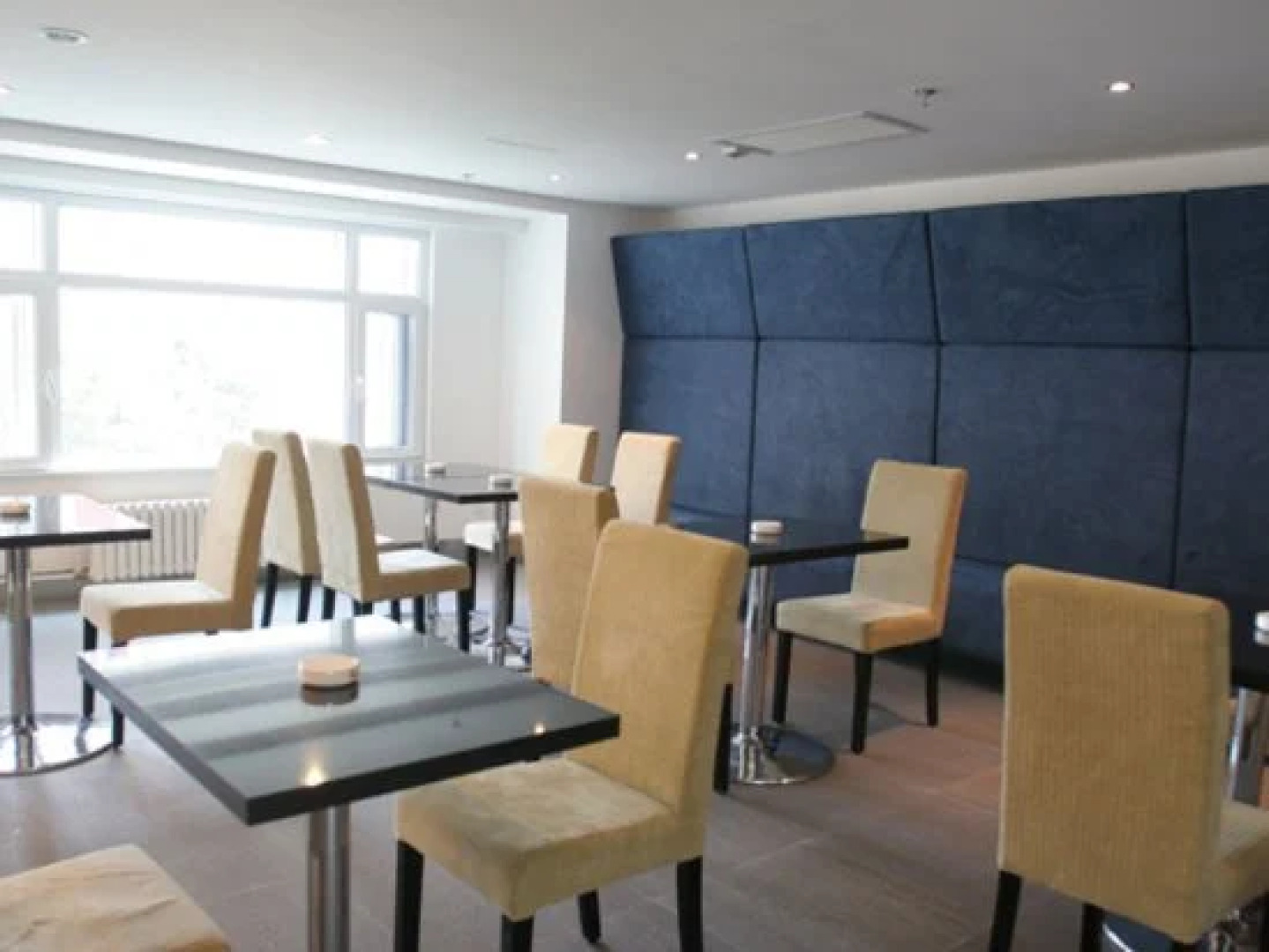 Orange Jingsong Bridge East