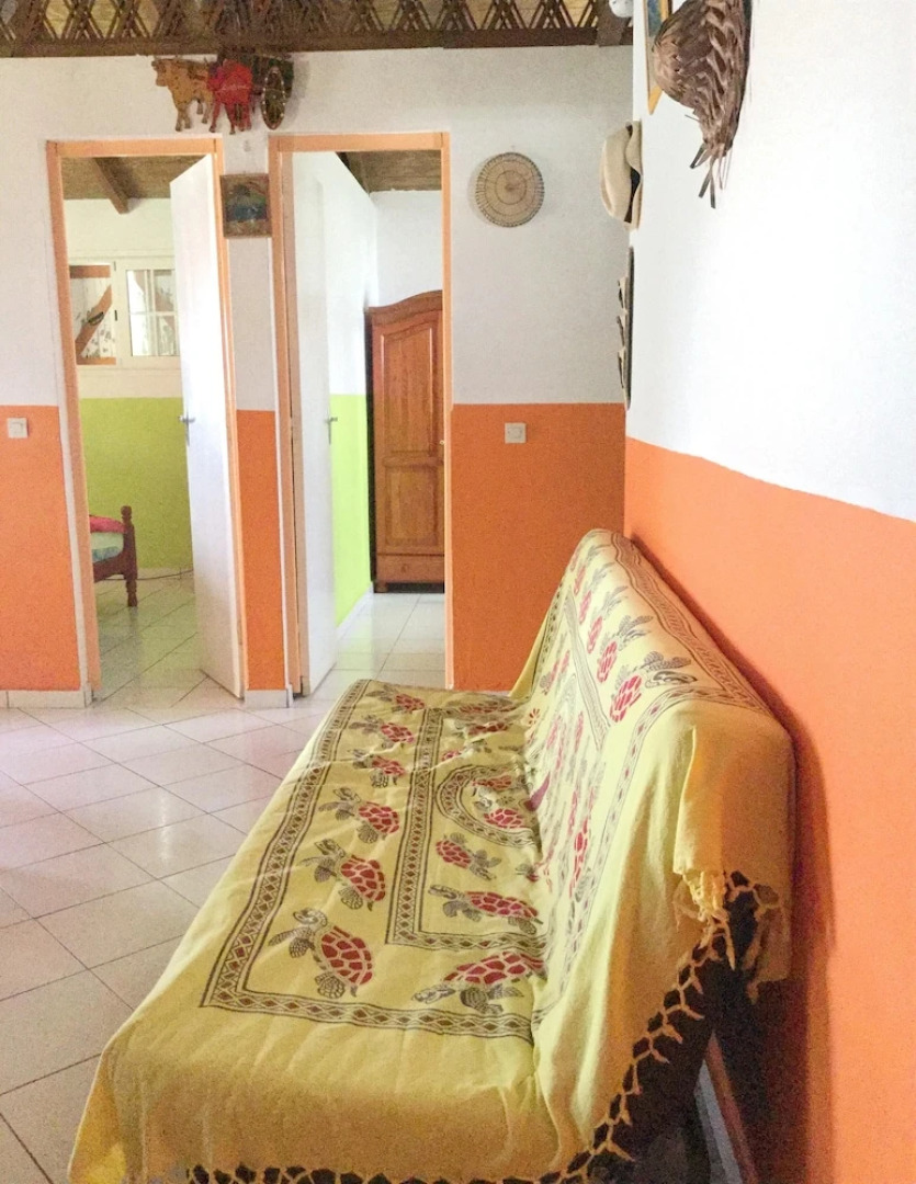 House With 2 Bedrooms in Le Moule, With Enclosed Garden and Wifi - 2 k