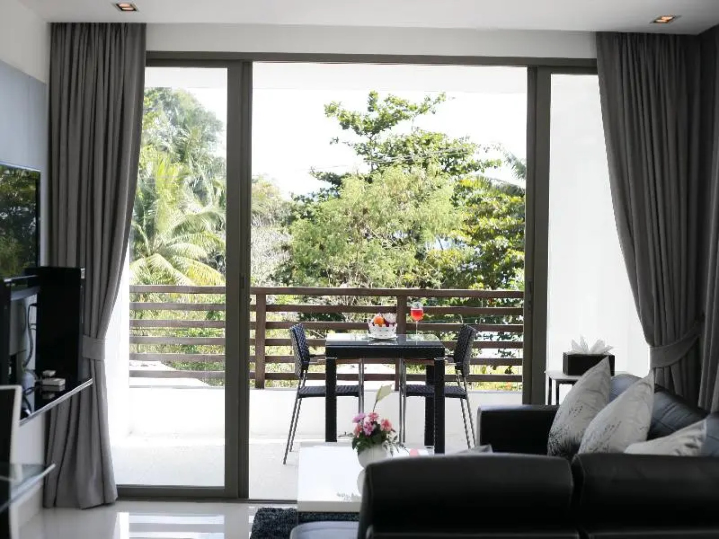 Absolute Nakalay Beach Resort