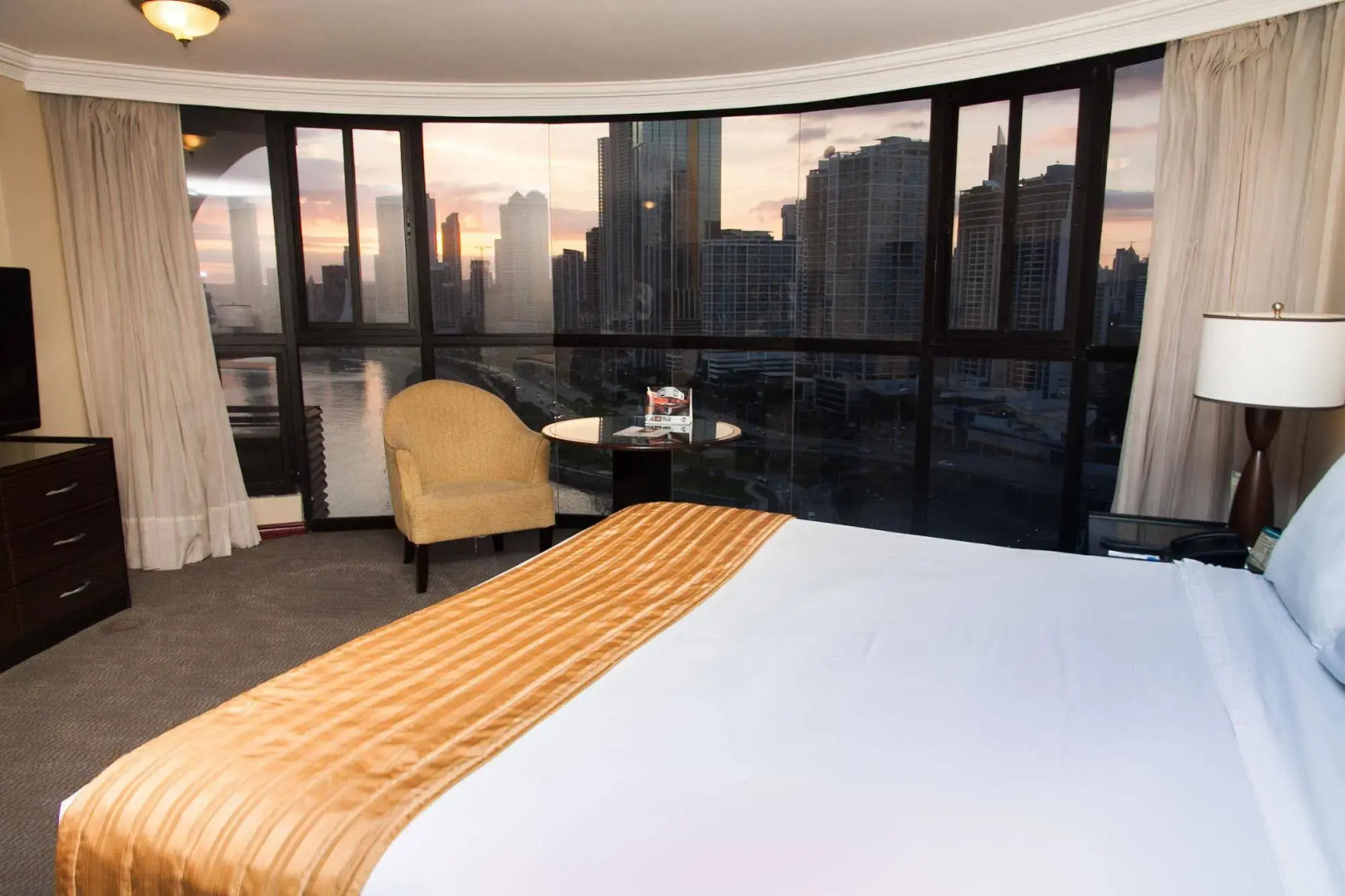 Plaza Paitilla Inn Hotel