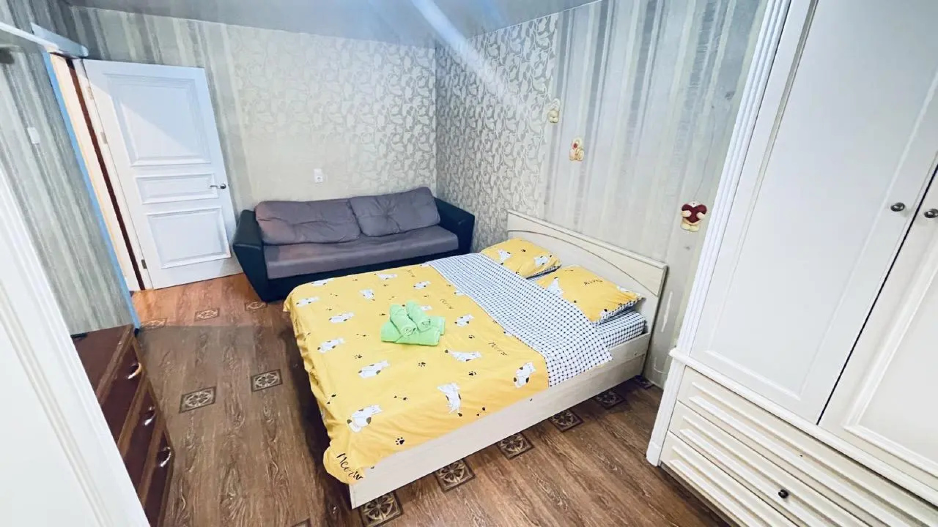 Погостим на улице Декабристов