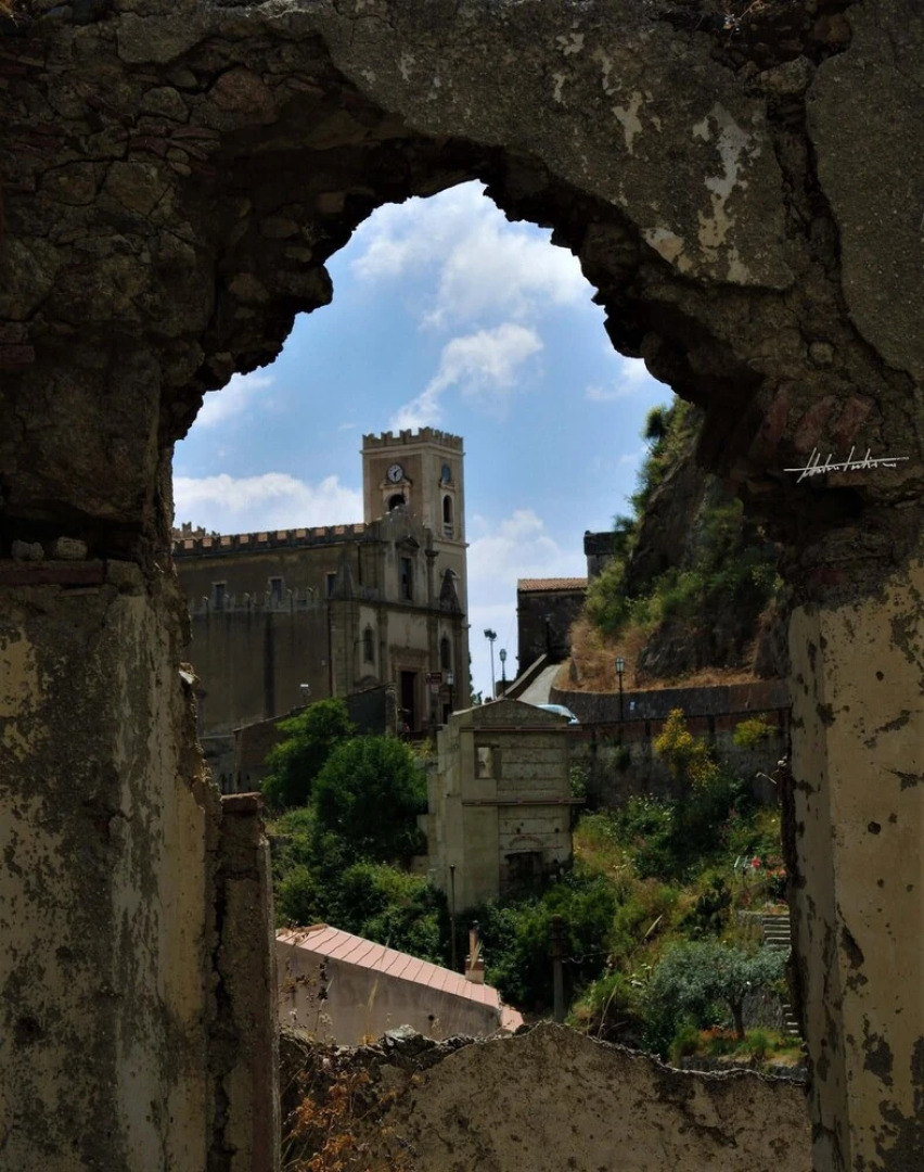 Rebecca s Taormina-etna Collection IX