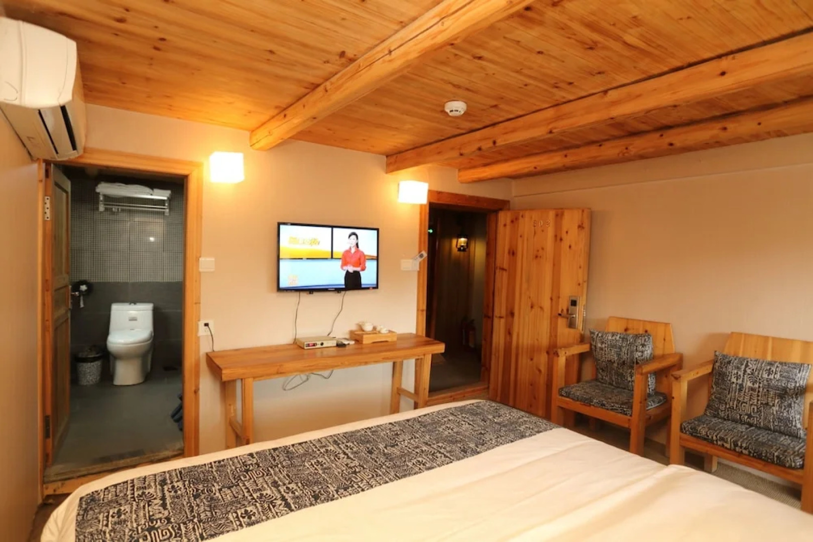 JOMO Inn Liping Branch