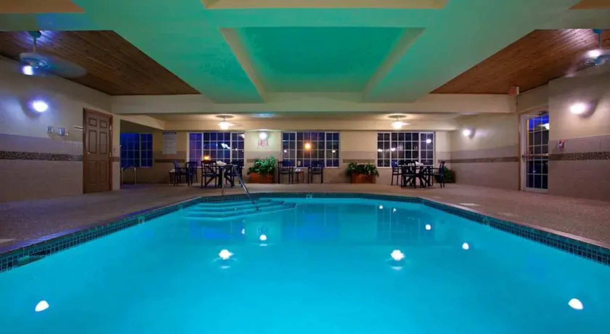 Country Inn & Suites By Carlson Shakopee