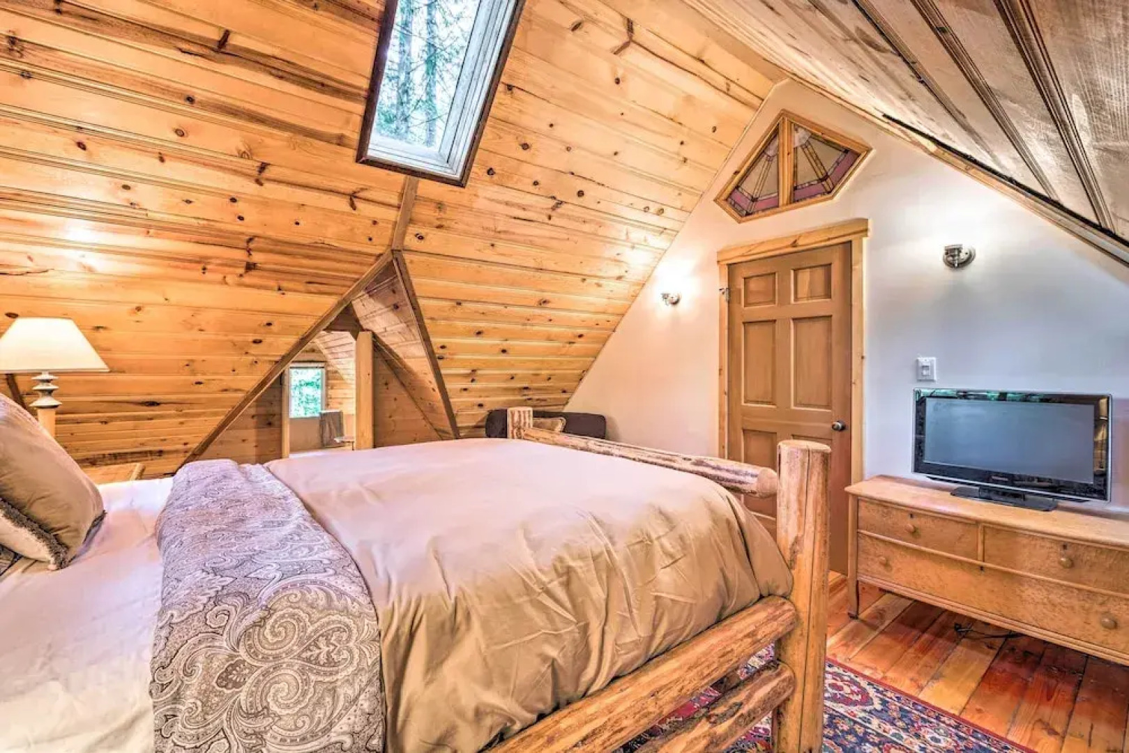 Three Enchanting Riverfront Cabins: Hot Tub Access