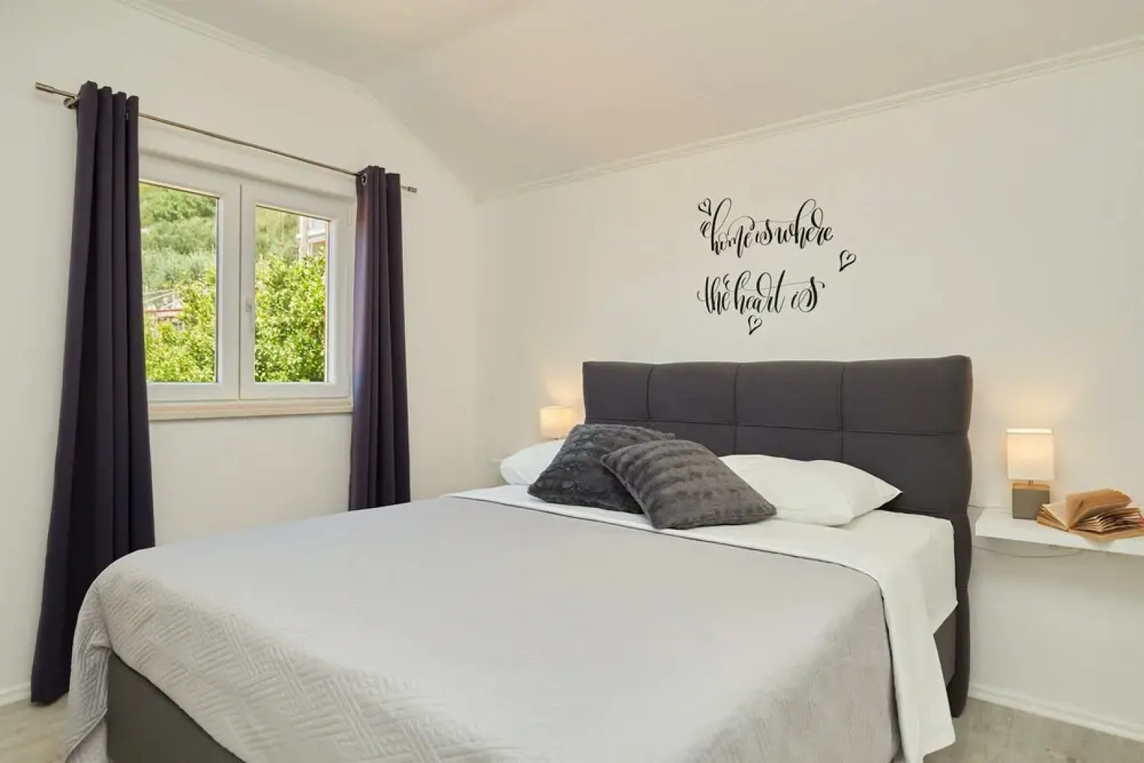 Summer Chill Apartment 3