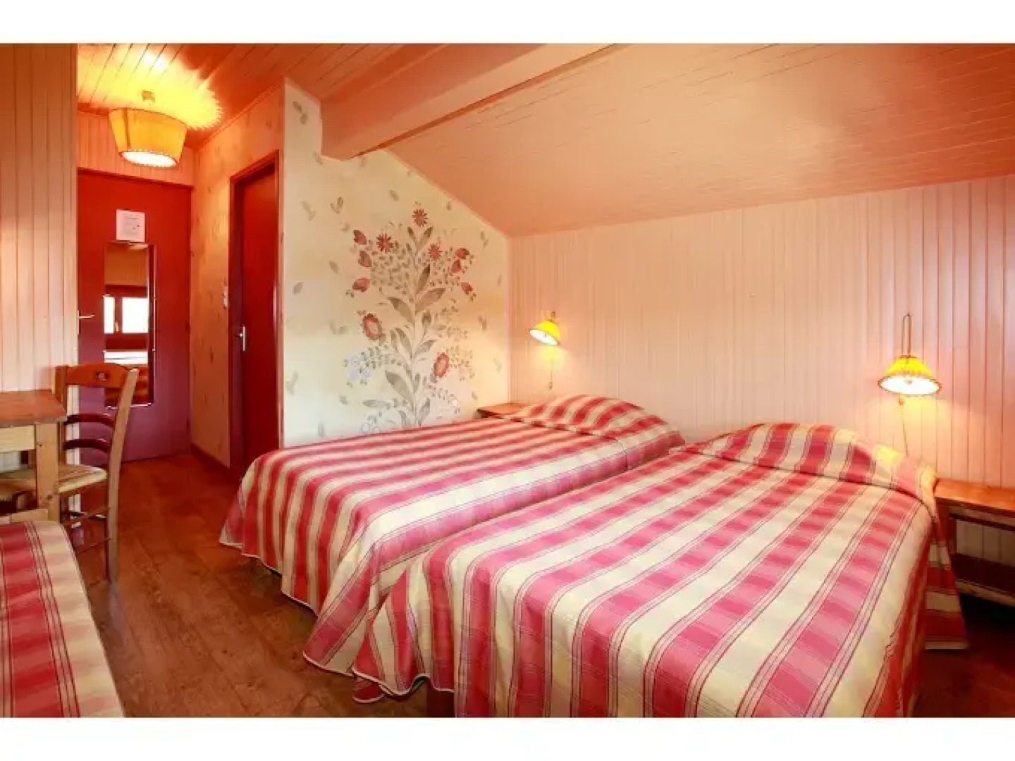 Village Vacances Odesia “Le Grépillon”