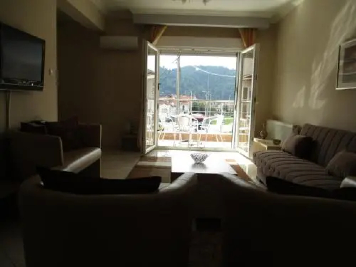 Kyknos De Luxe Suites & Rooms