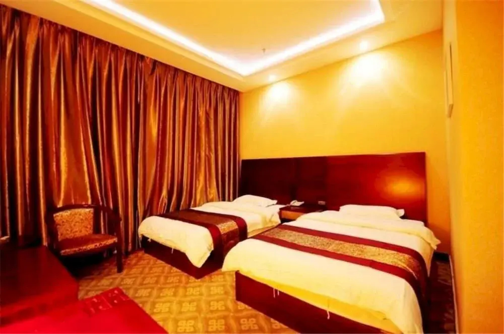 Tian Yuan Holiday Hotel