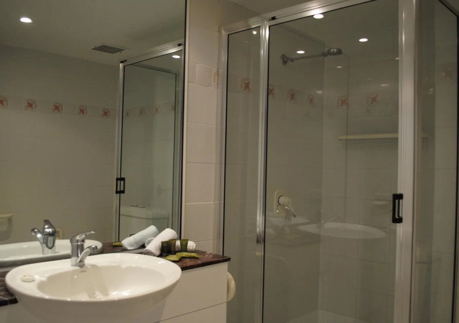 BeachView Apartments at Villa Paradiso