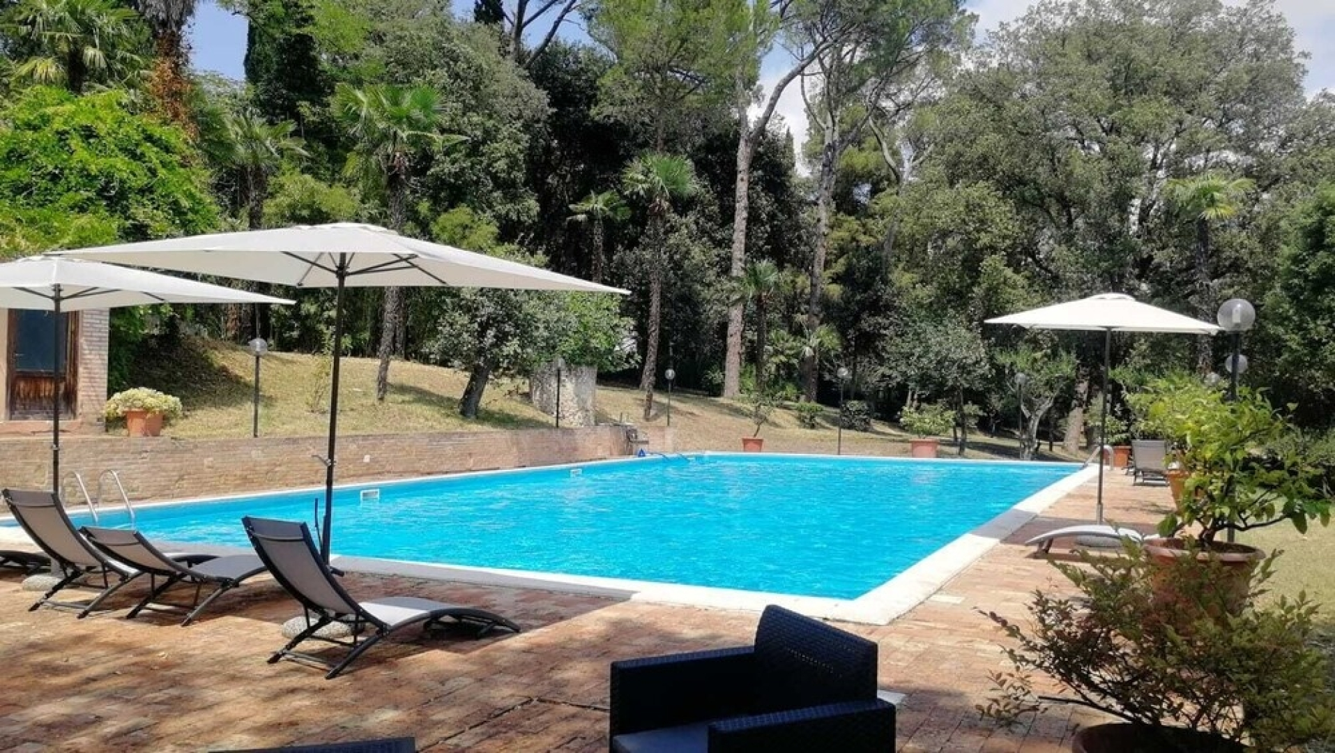 Apartment for 6 People in Villa Luzi Farmhouse