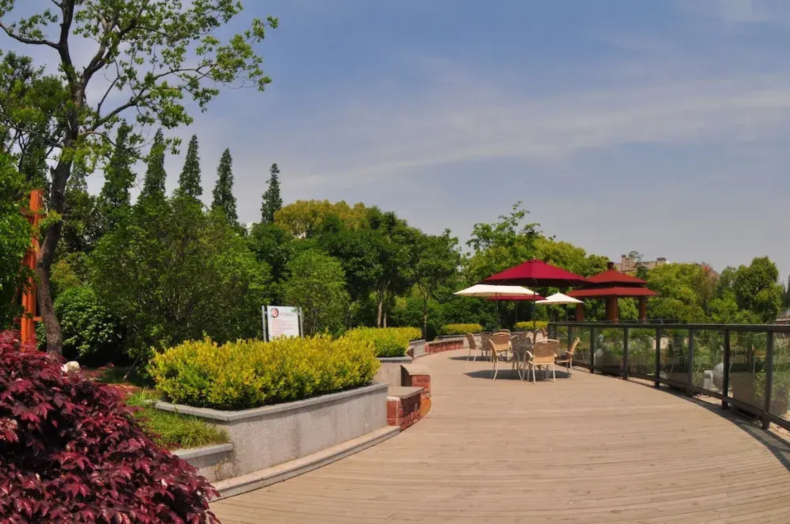 Wenfeng Hotel New Sanshui Building