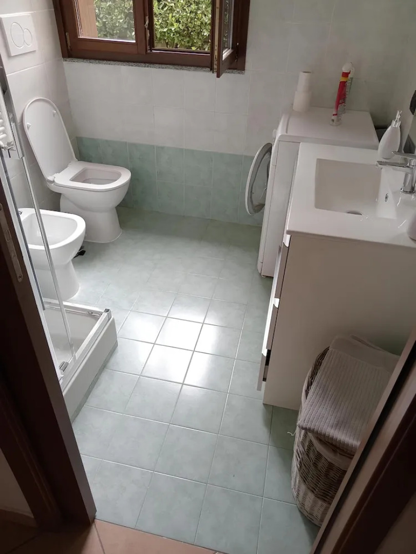 Neagas House Lissone