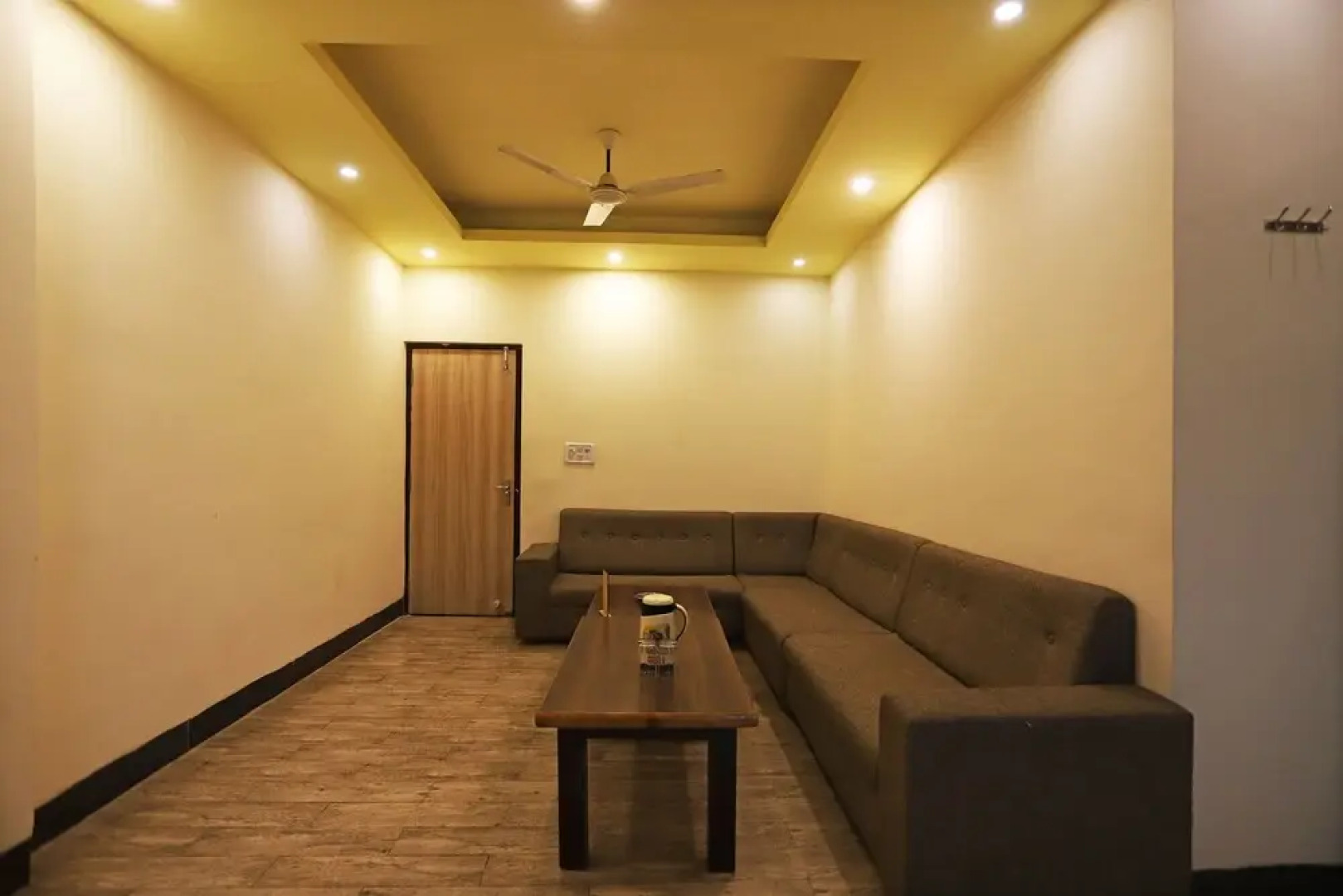 OYO 46604 Hotel Star