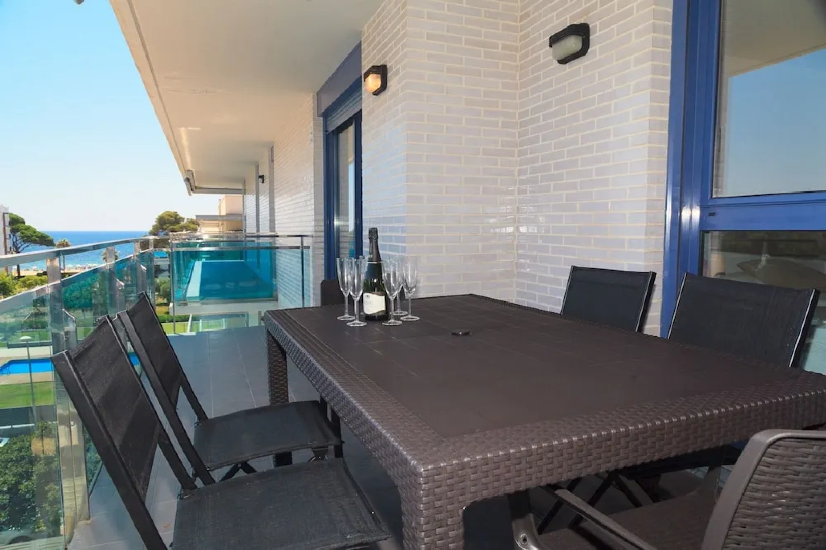 Miramar Serveis - Augusta Esquirol