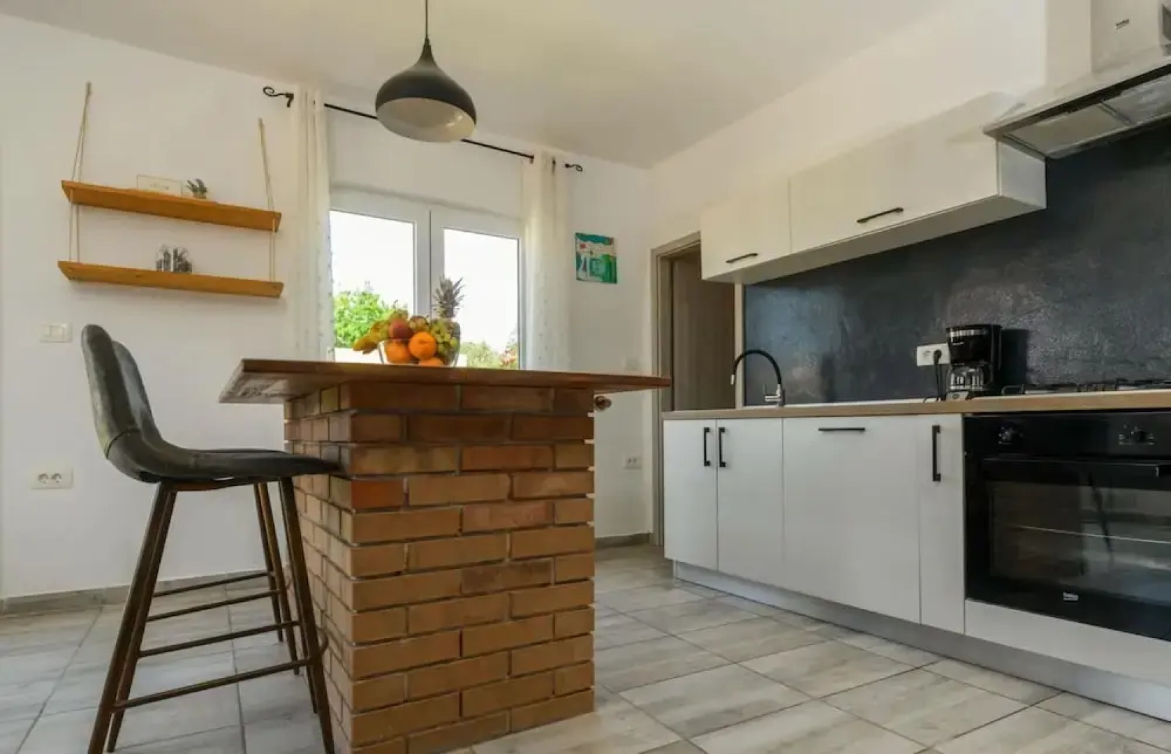 Boky Comfortable Holiday Residence