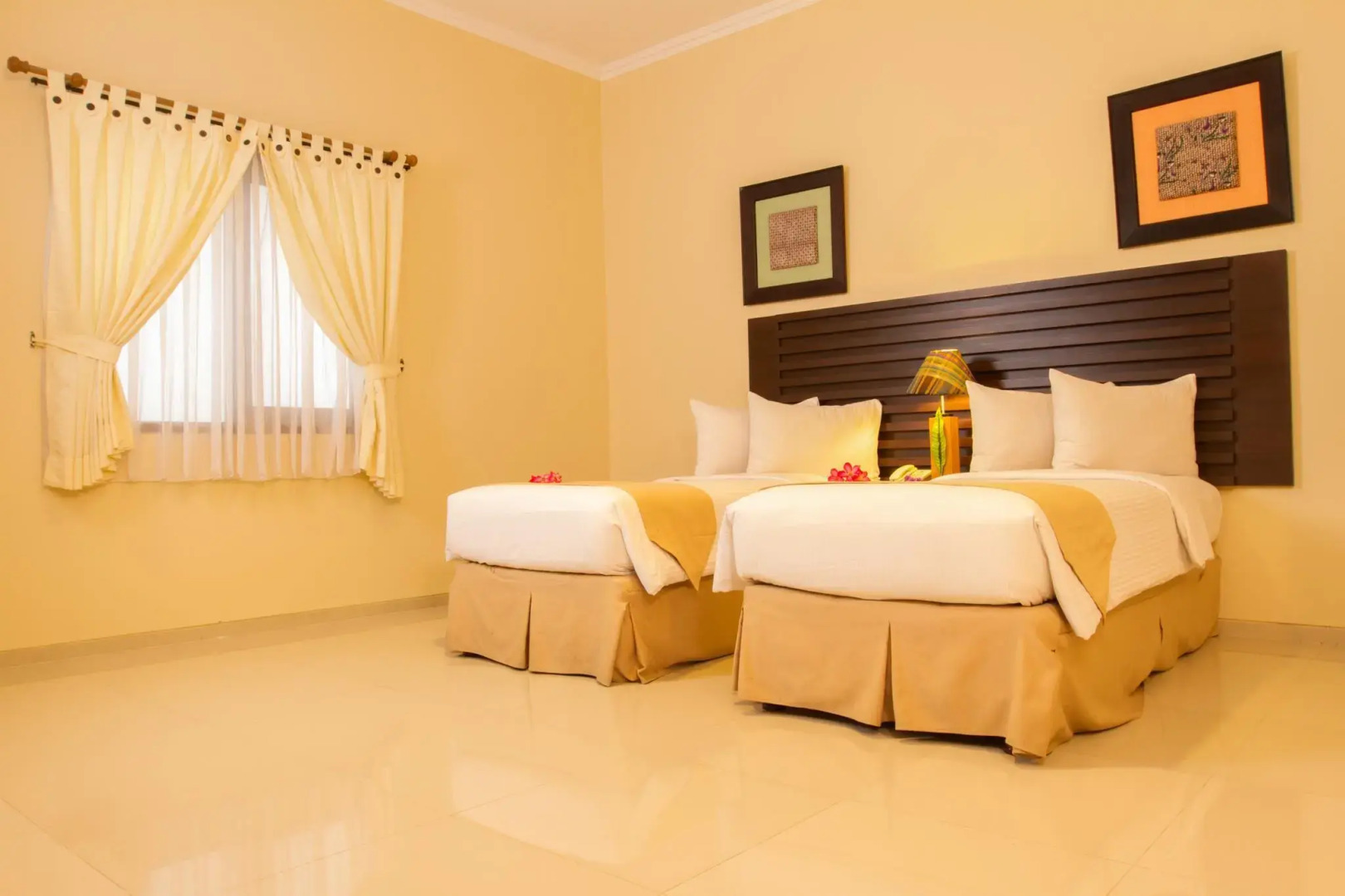 Bahamas Hotel & Resort