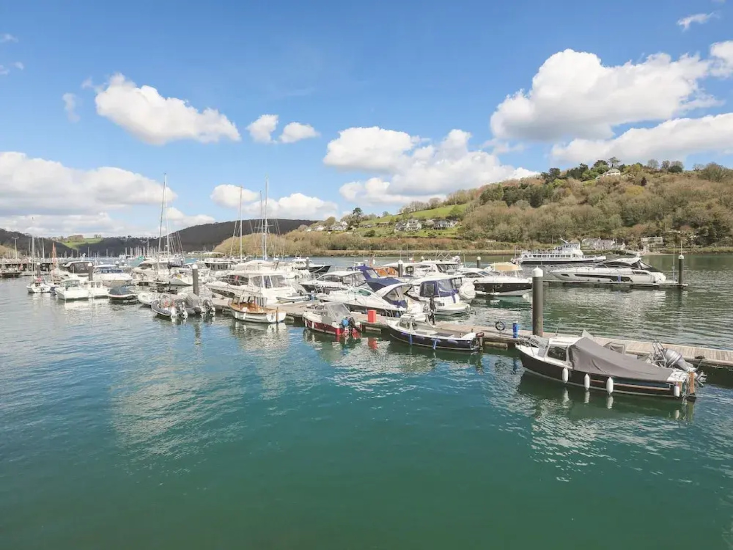 Quayside, Dart Marina