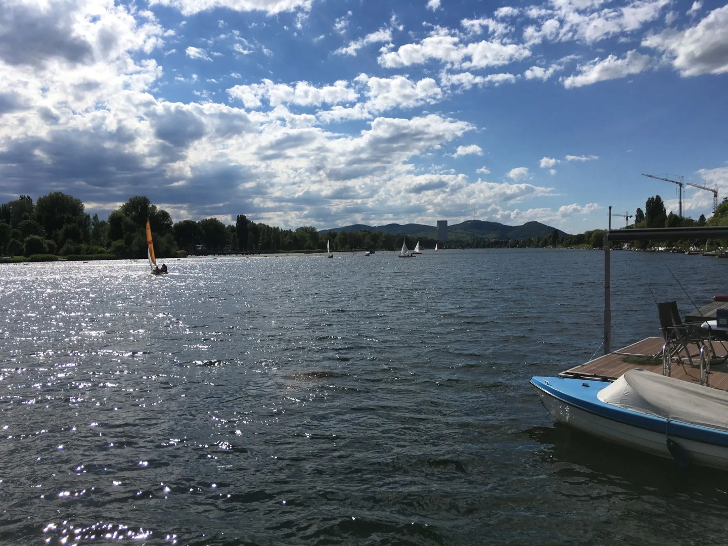 AJO Vienna Beach - Contactless Check-in