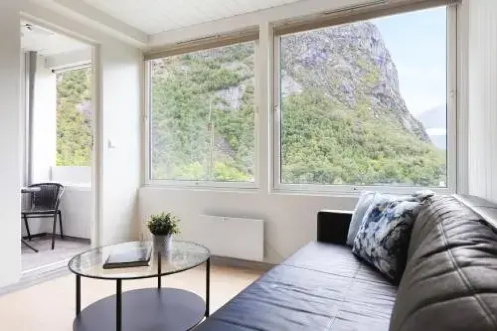 Trolltunga Guesthouse