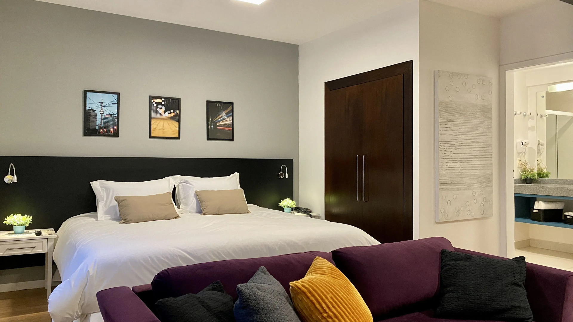 QSA - Anora Spaces - Metropolis Alphaville